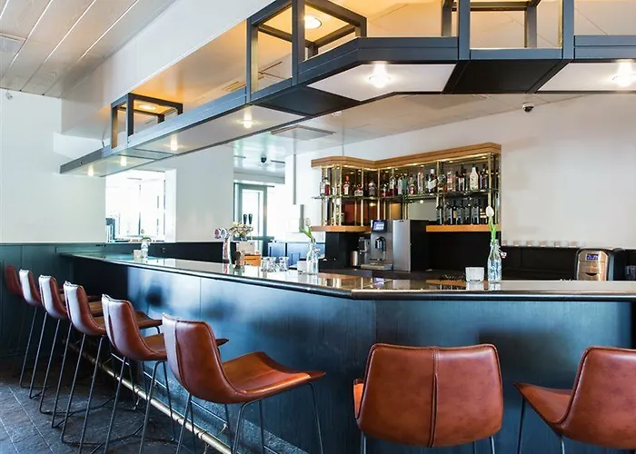 Hotel Bastion Amstel 3*