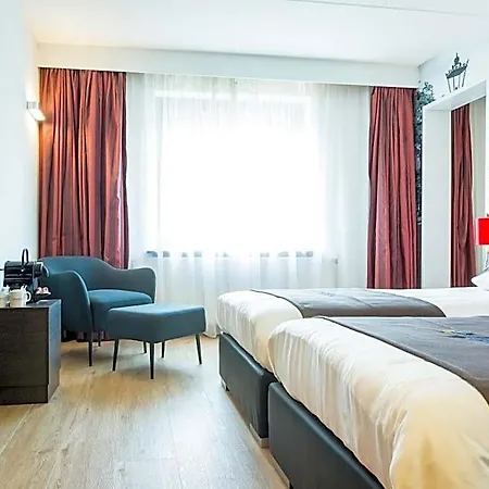Hotel Bastion Amstel 3*