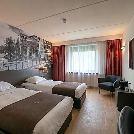 Hotel Bastion Amstel 3*