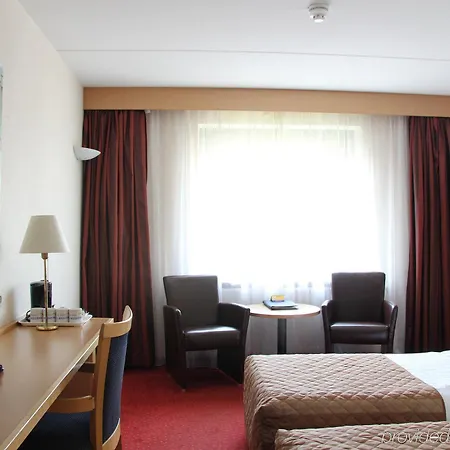 Bastion Amstel Hotel 3*