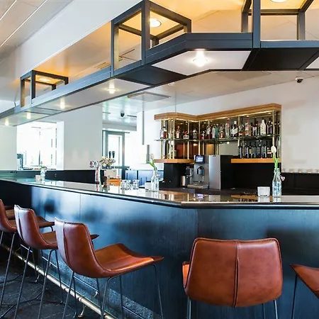 Hotel Bastion Amstel 3*