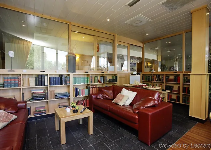 Hotel Bastion Amstel 3*