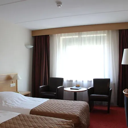 Bastion Amstel Hotel 3*